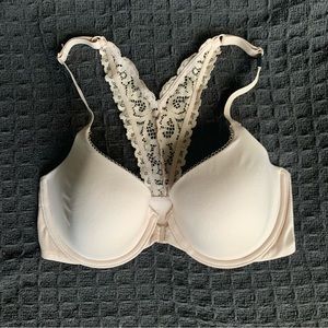 Victoria’s Secret | NWT Nude Lace Racerback Bra